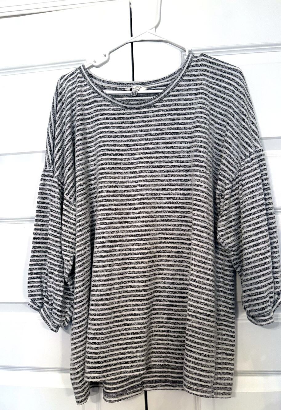 Lucky Brand Women’s Striped Knit Top Size 1X Balloon Sleeve